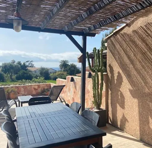 Holiday home Maison Piscine A 1 Heure D'ajaccio